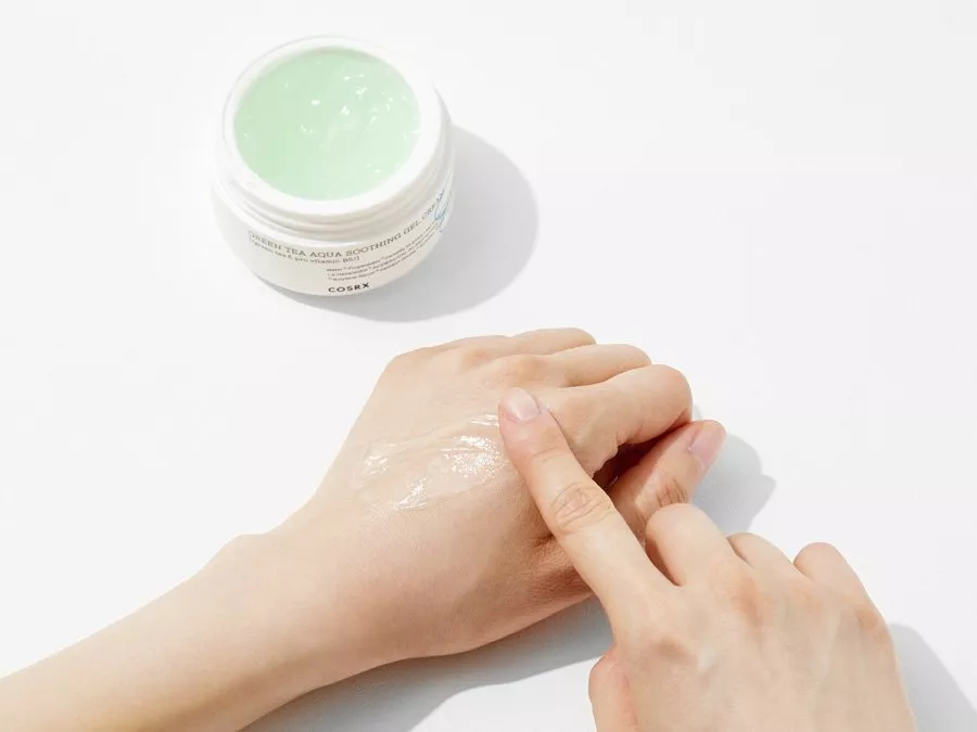 COSRX Hydrium Green Tea Soothing Gel Cream